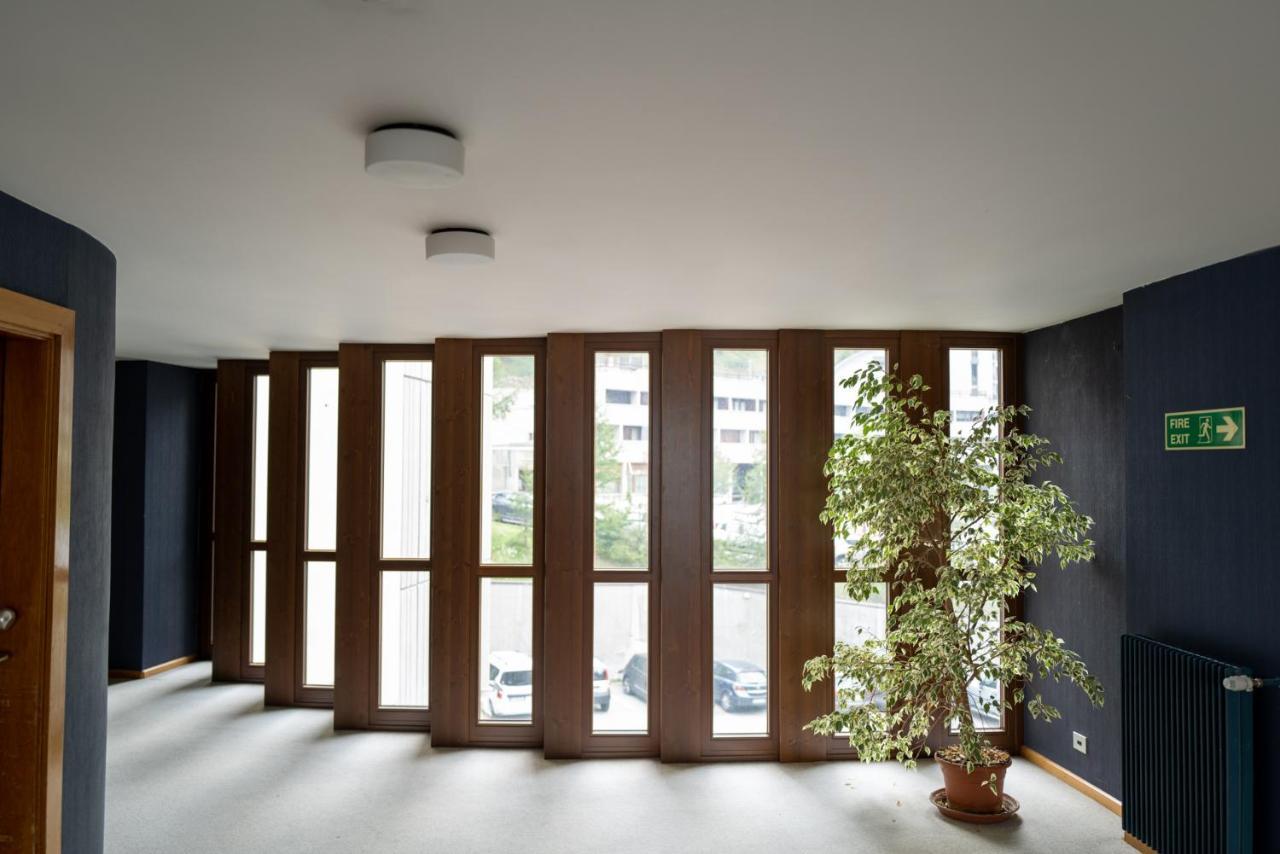 White Escape Apartment วัลตูร์นอนช์ ภายนอก รูปภาพ