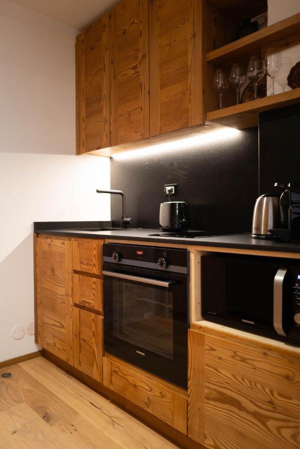 White Escape Apartment วัลตูร์นอนช์ ภายนอก รูปภาพ